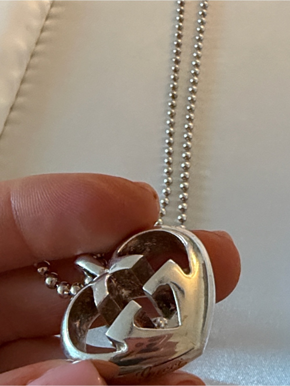 GUCCI Sterling Silver Beaded Heart Logo Pendant - Picture 10 of 13